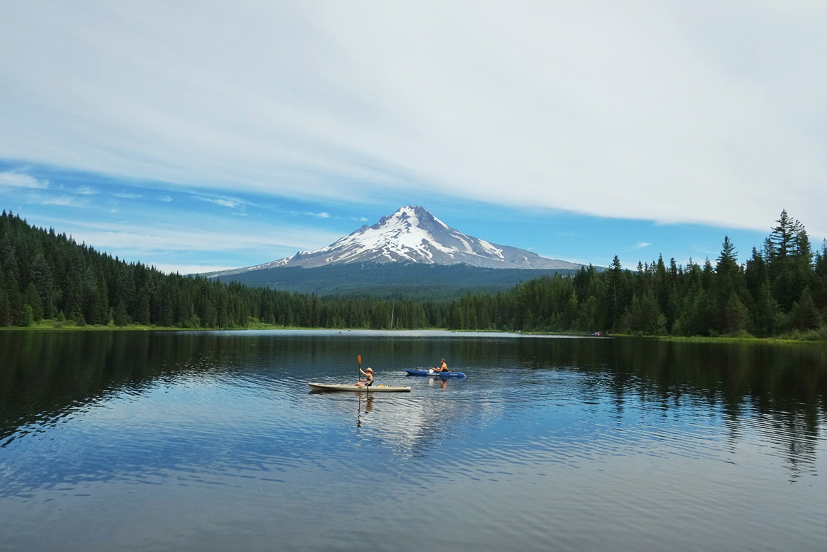 Kayaking on Trillium Lake, Oregon