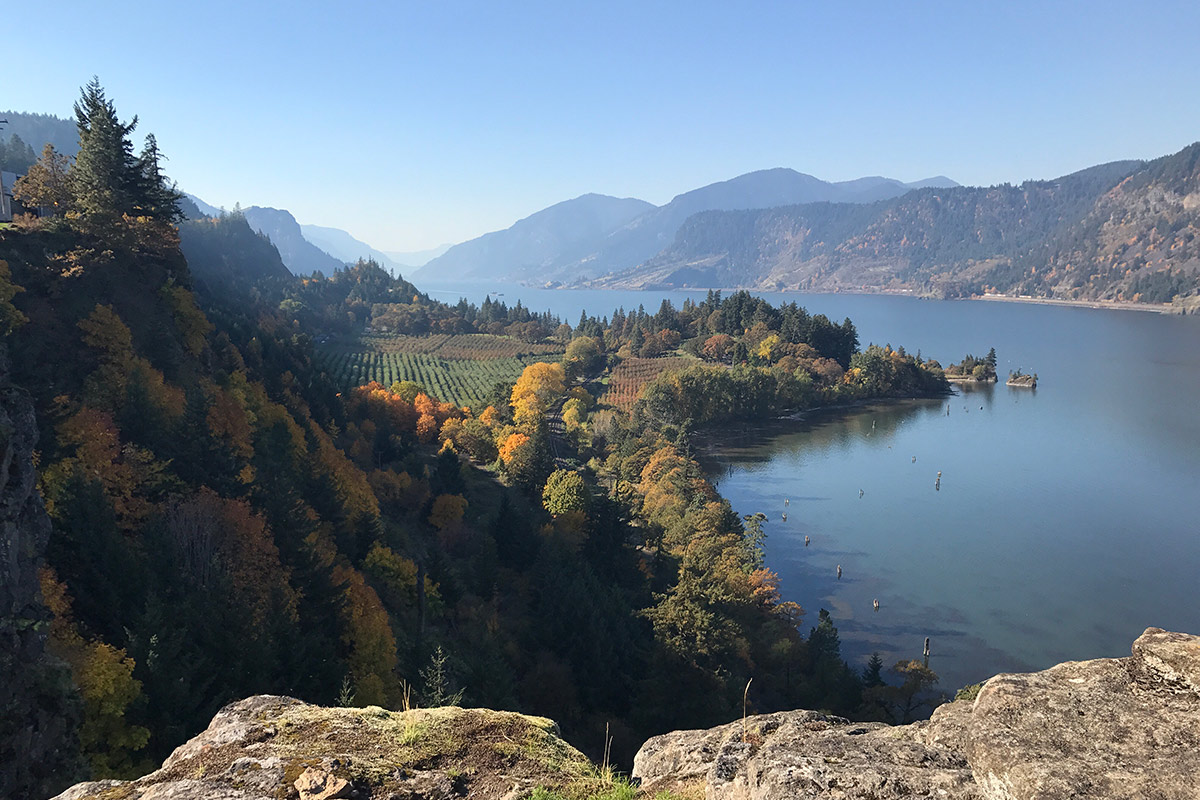 View of the Columbia River from a ledge