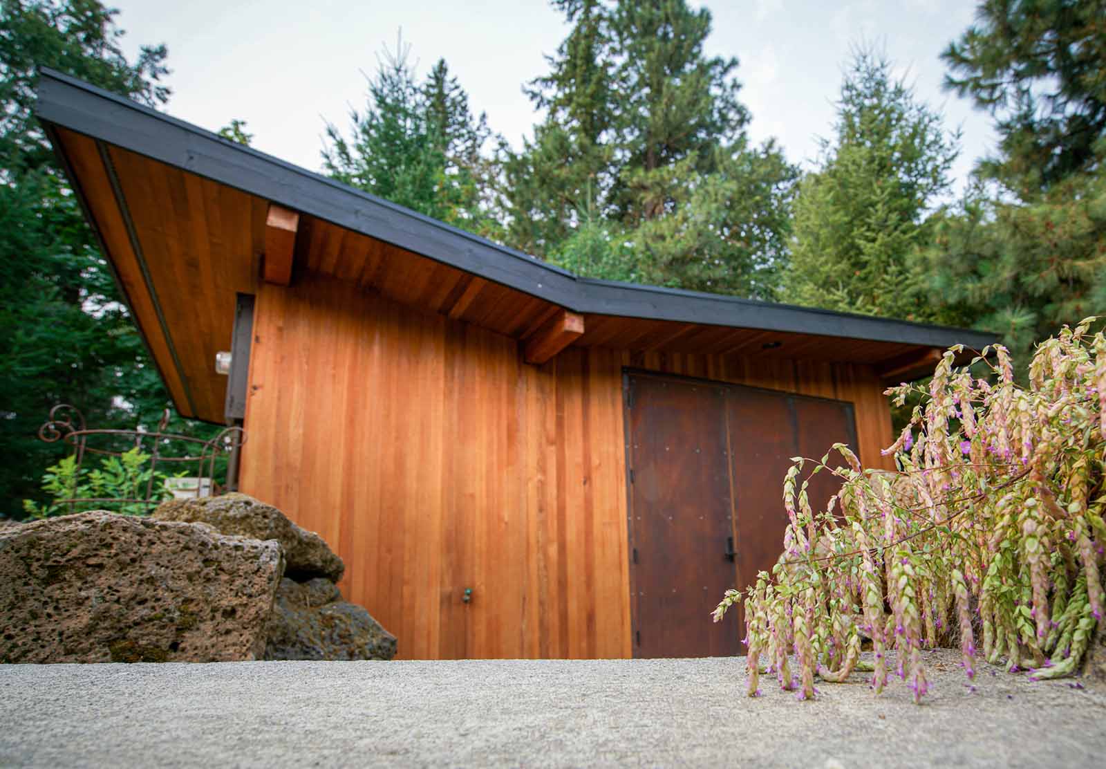 hood river office angle roof